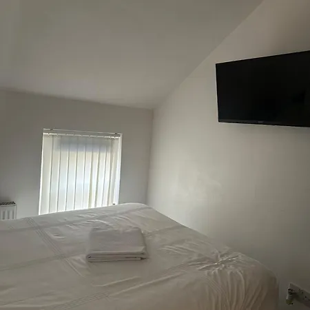 3 Luxury En-Suite Bedrooms Cardiff Exterior photo