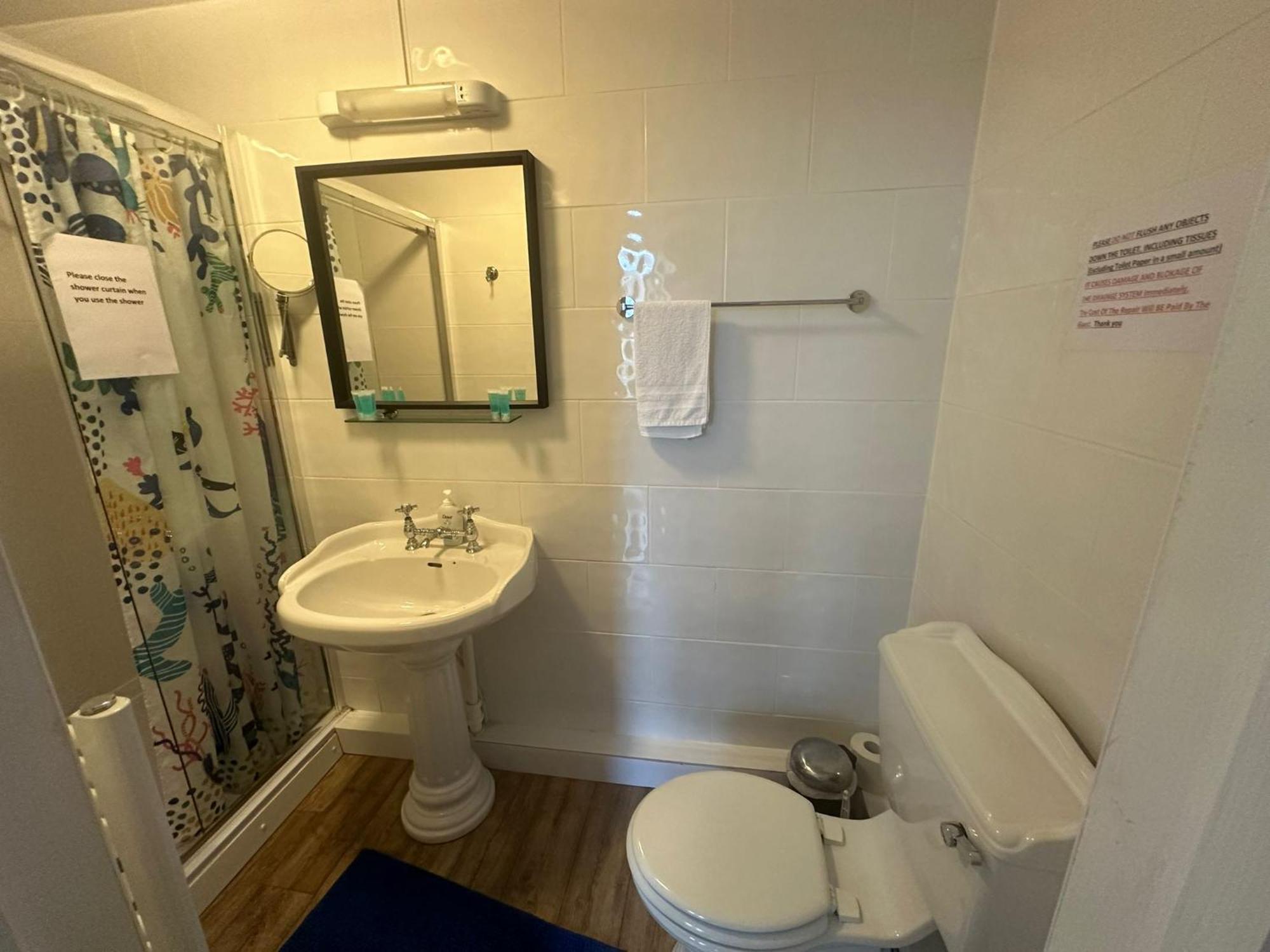 3 Luxury En-suite Bedrooms Cardiff